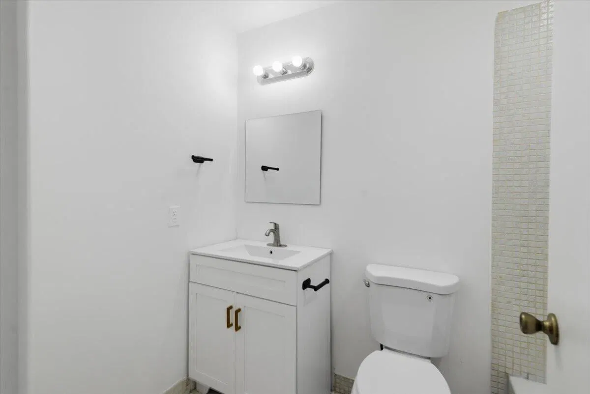 Residence photo 19