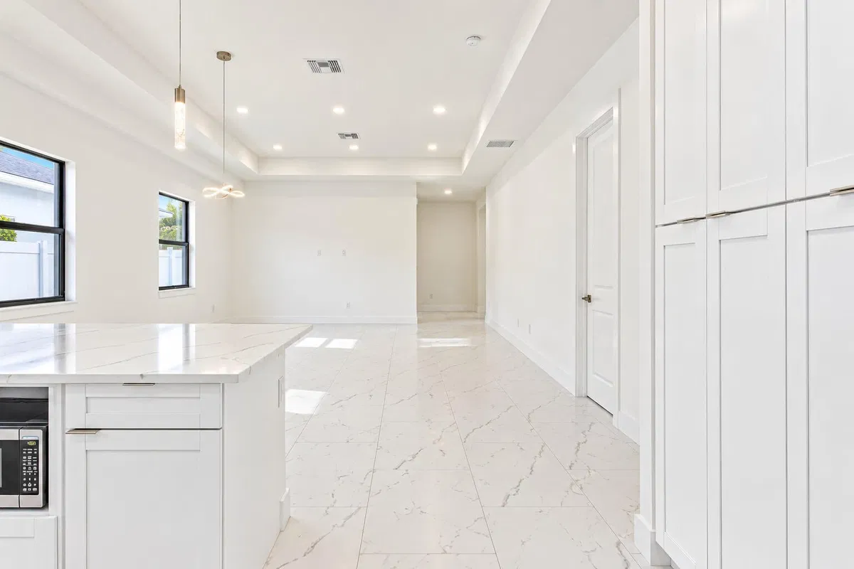 Residence photo 4
