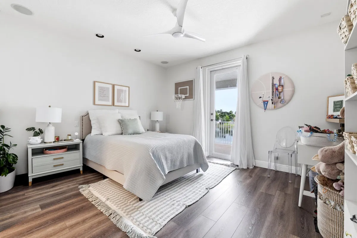  Residence photo 28