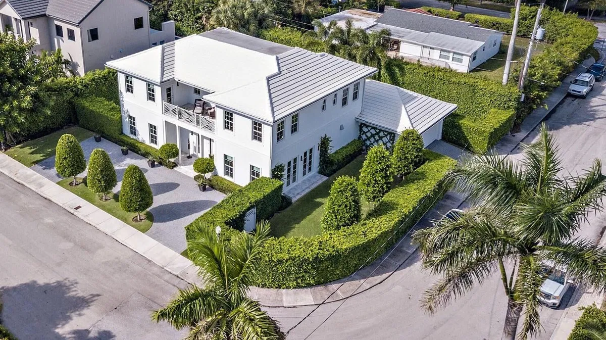 SoSo West Palm Beach Residence photo 7