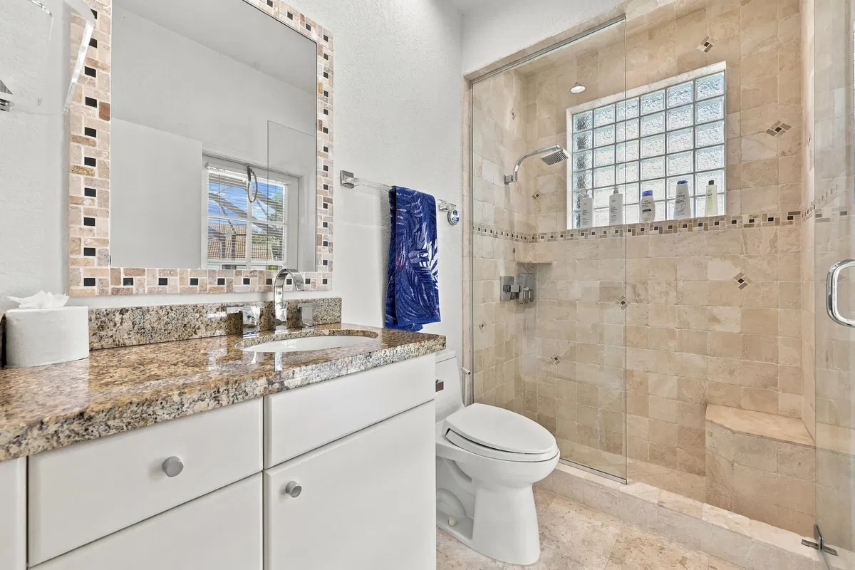 Residence photo 34