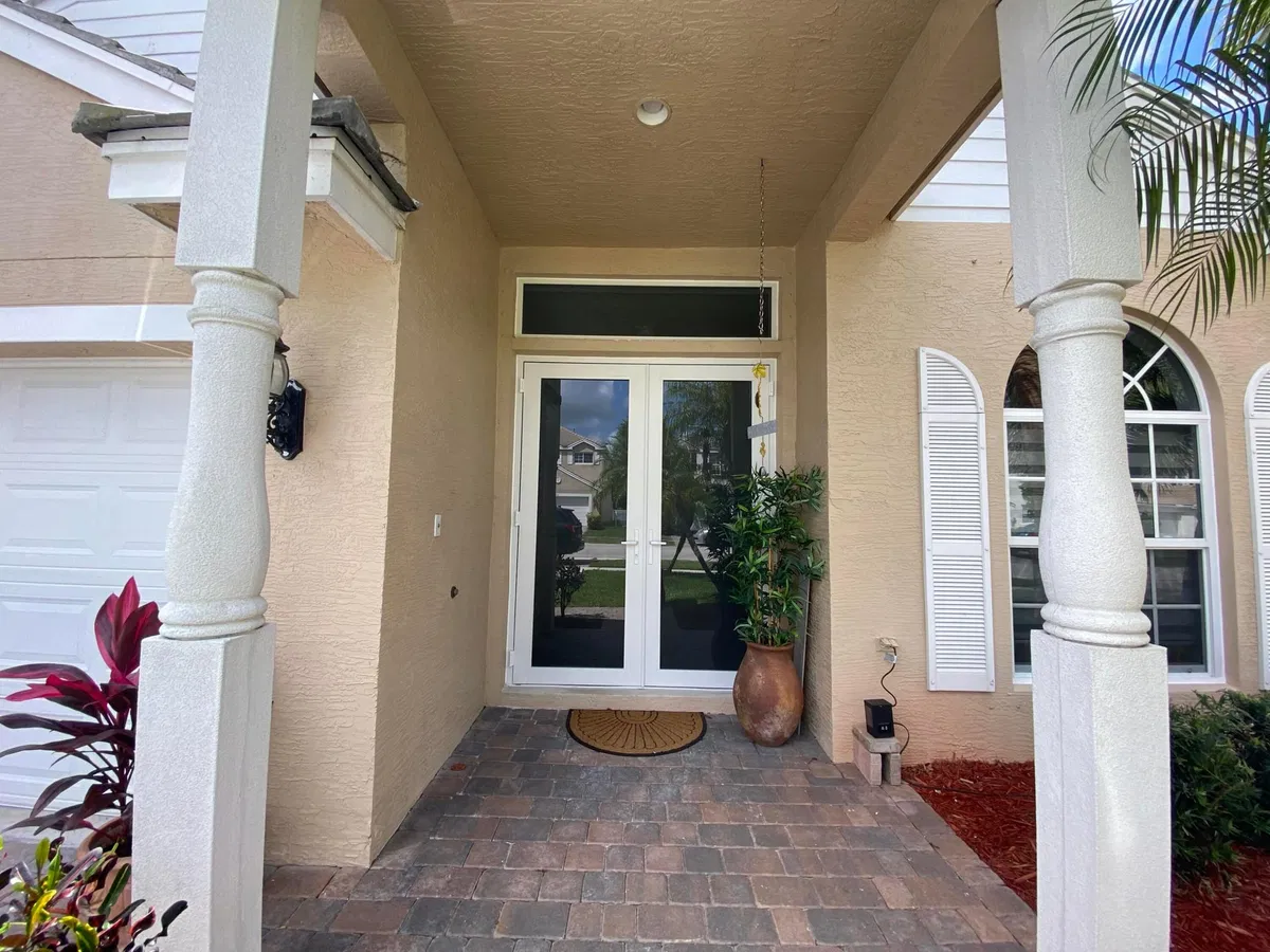 Residence photo 4