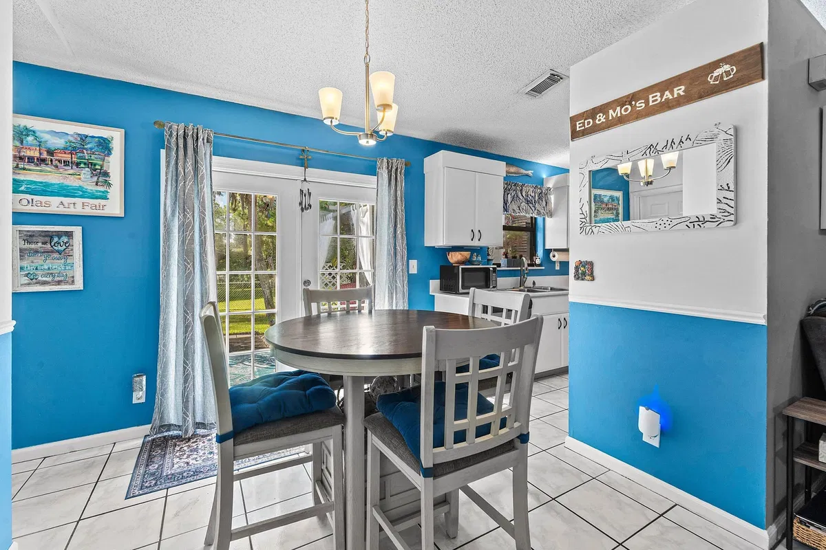 Residence photo 7