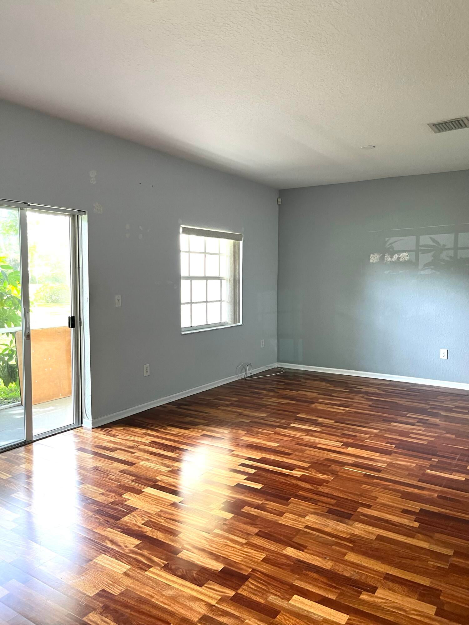 Residence photo 4