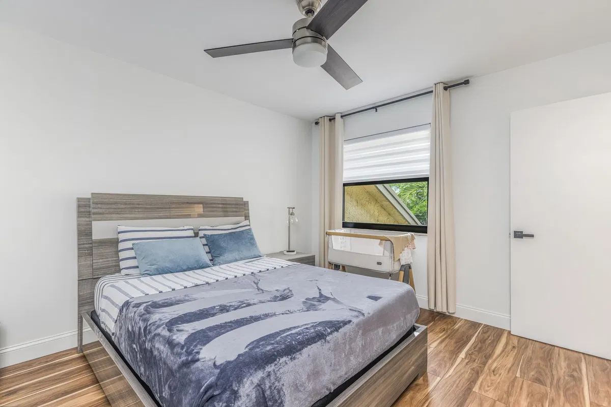  Residence photo 19