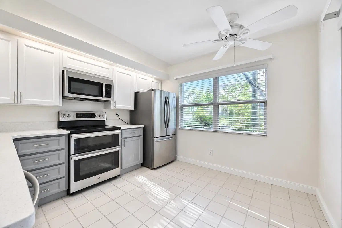 Residence photo 4