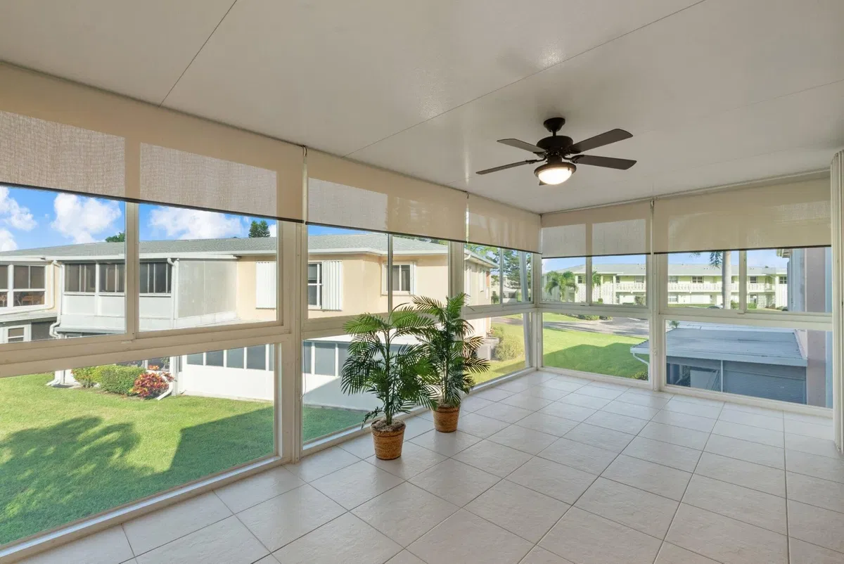 Unit 202 photo 10