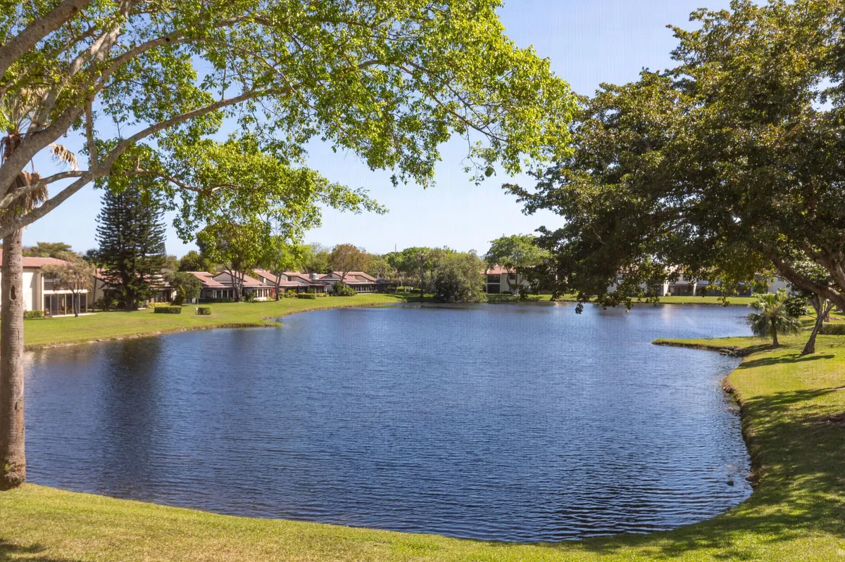 Boca Lago Country Club Homes Unit L photo 13