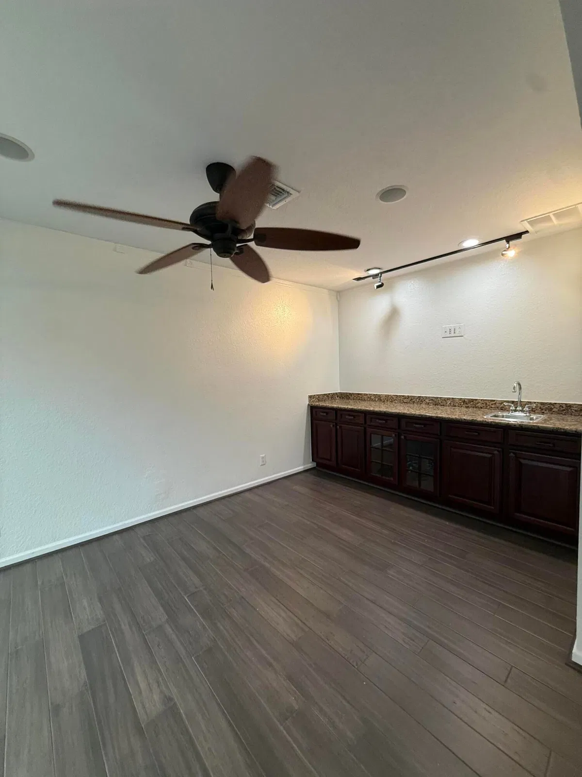 Residence photo 37