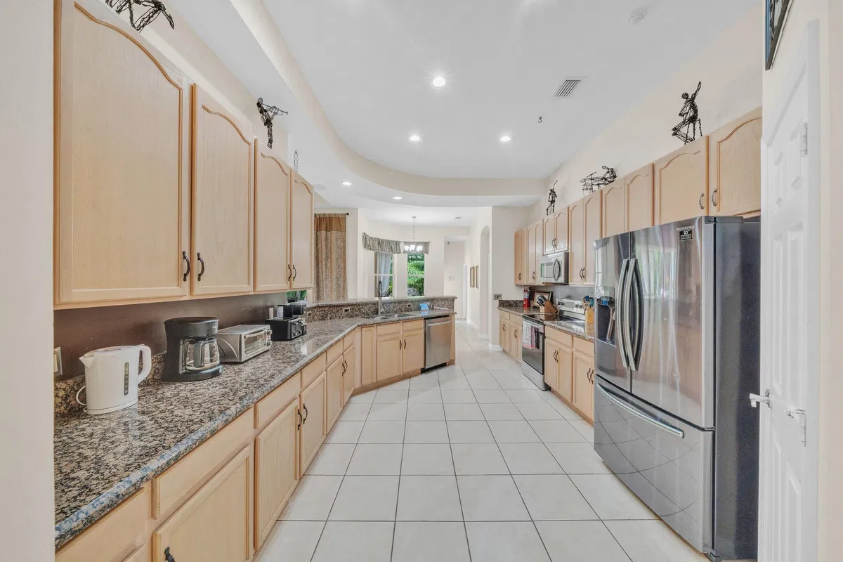 Residence photo 34
