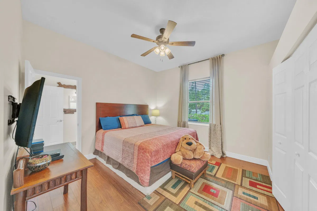 Residence photo 40