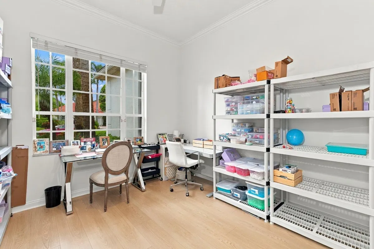 Residence photo 46