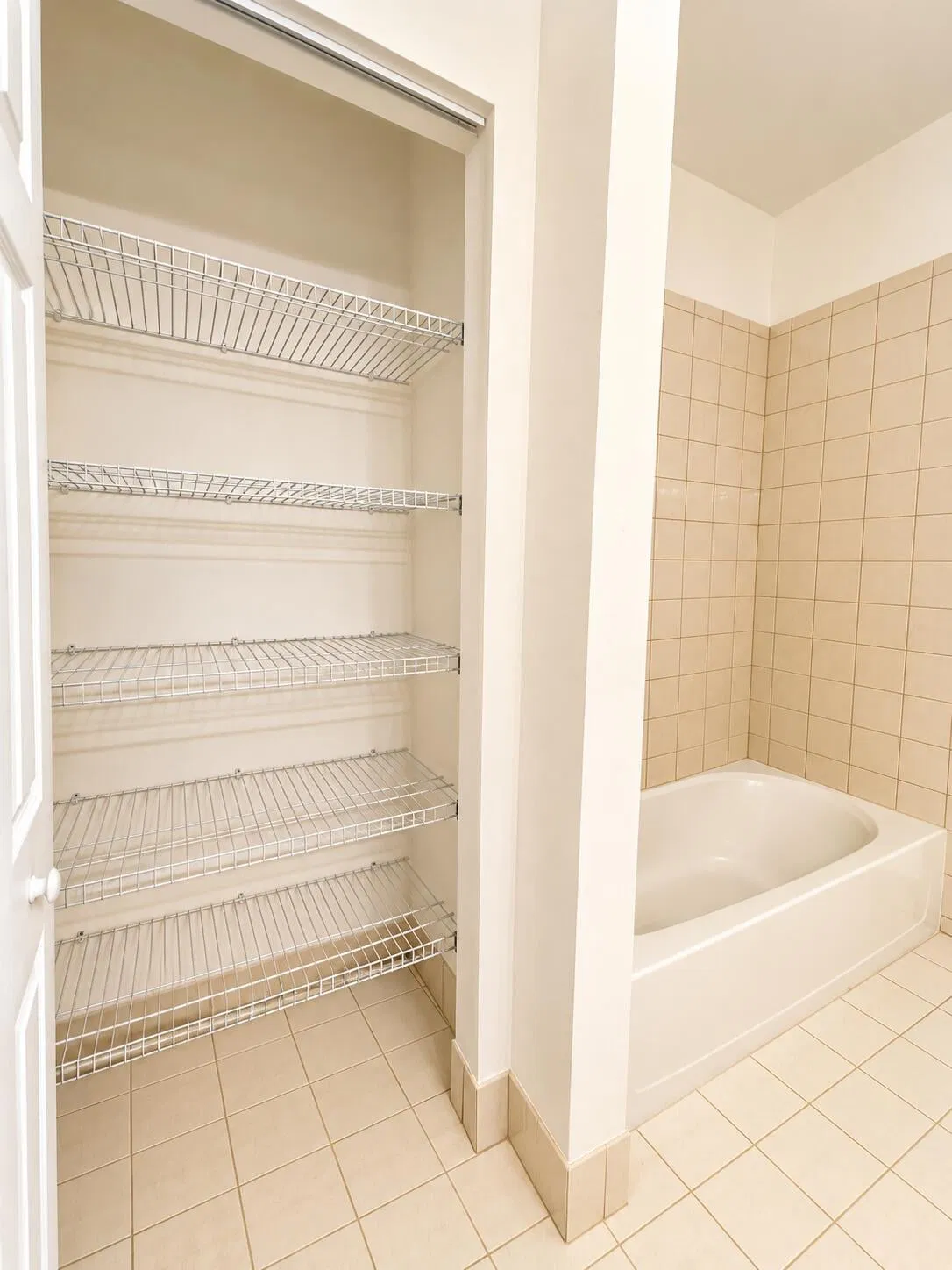Residence photo 28