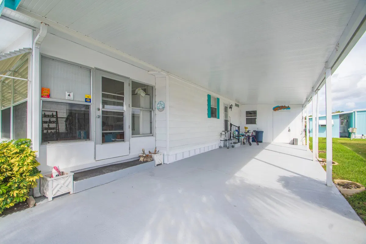 Residence photo 4