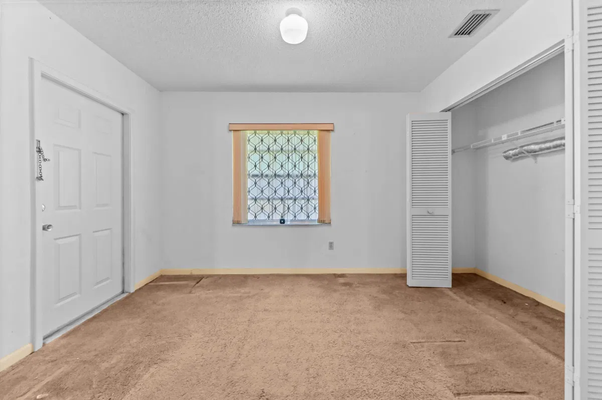 Residence photo 10
