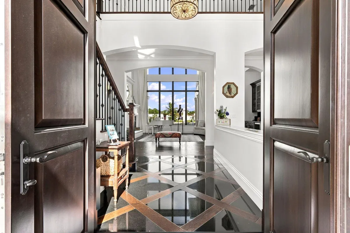 Residence photo 4