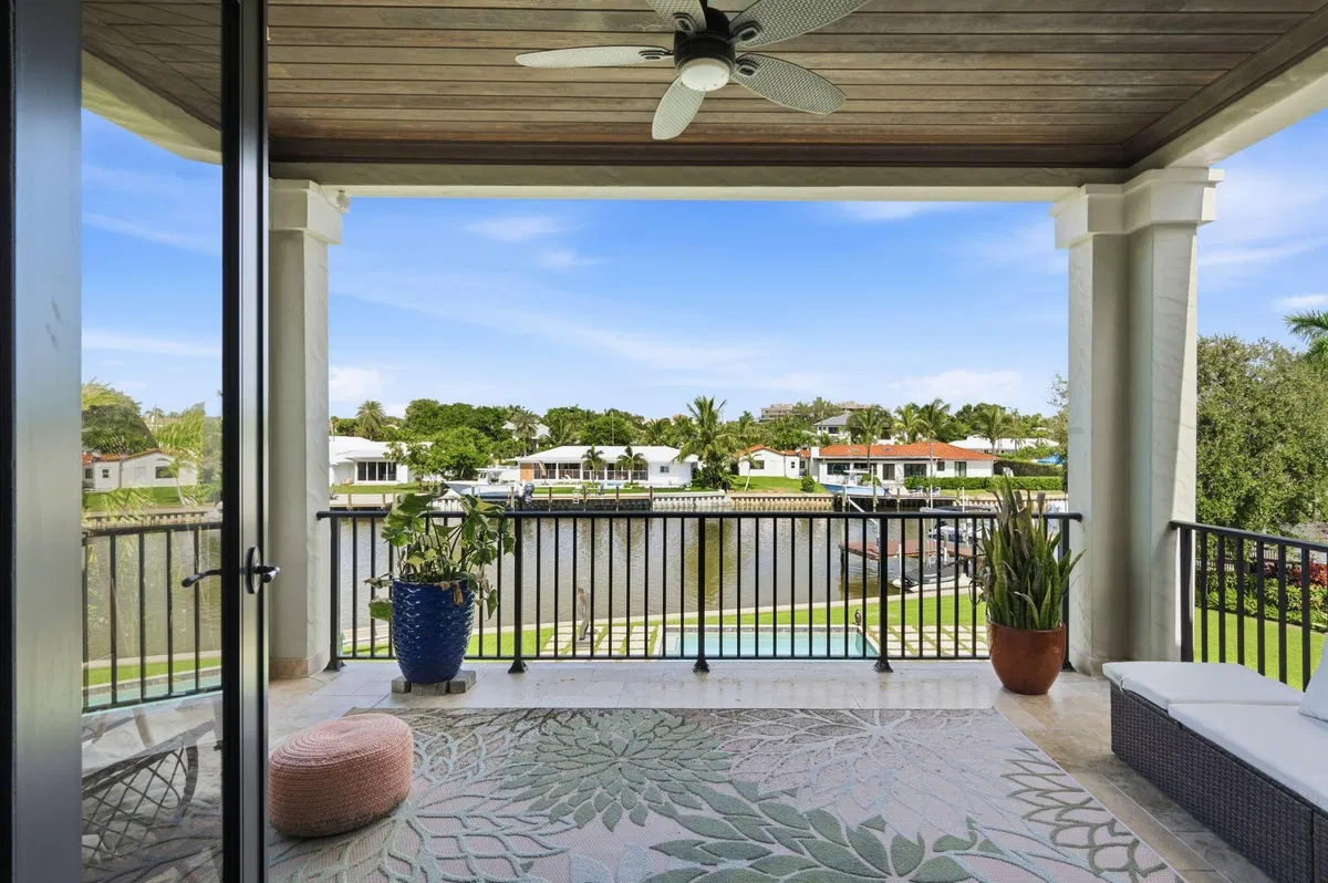 Residence photo 25