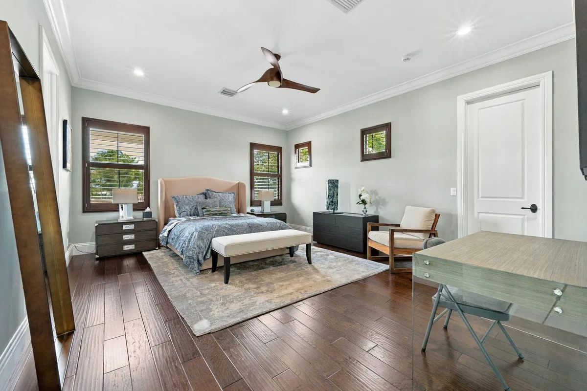 Residence photo 31