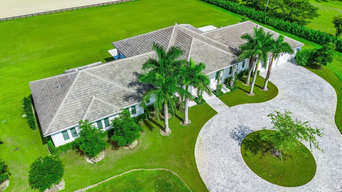Palm Beach Point Residence photo 7