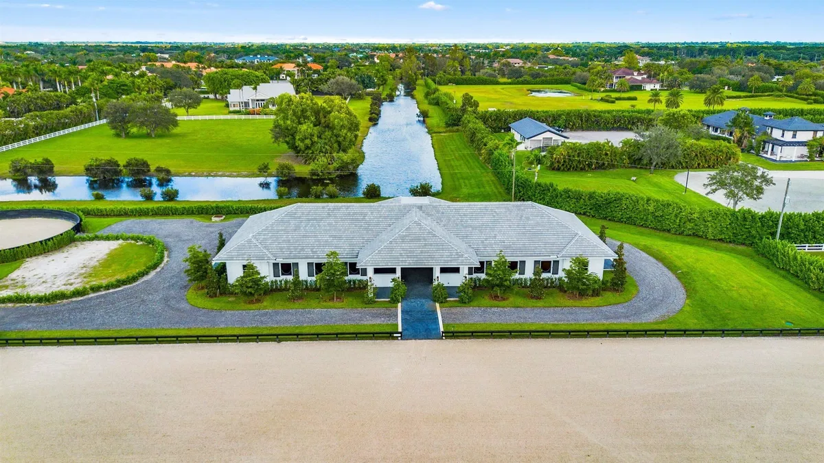 Palm Beach Point Residence photo 55