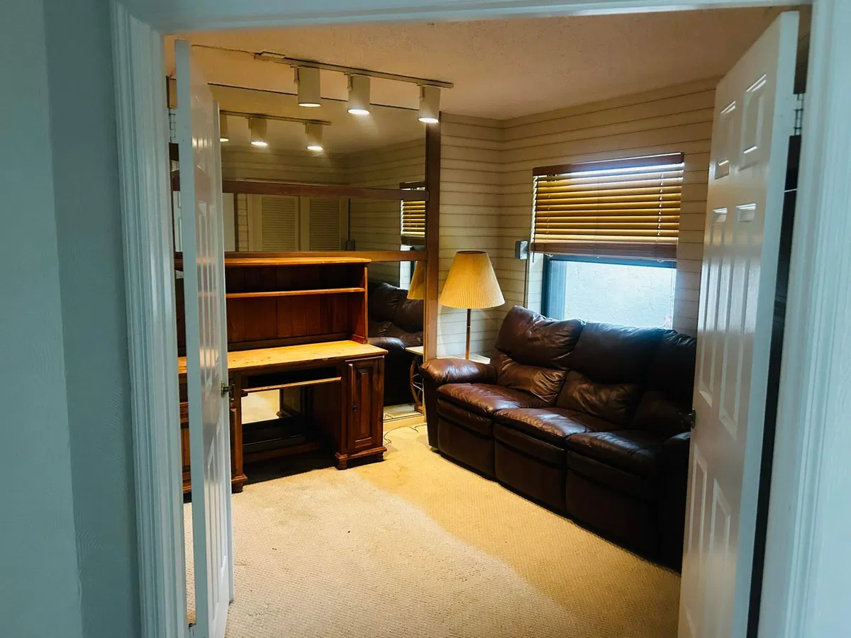 Residence photo 16