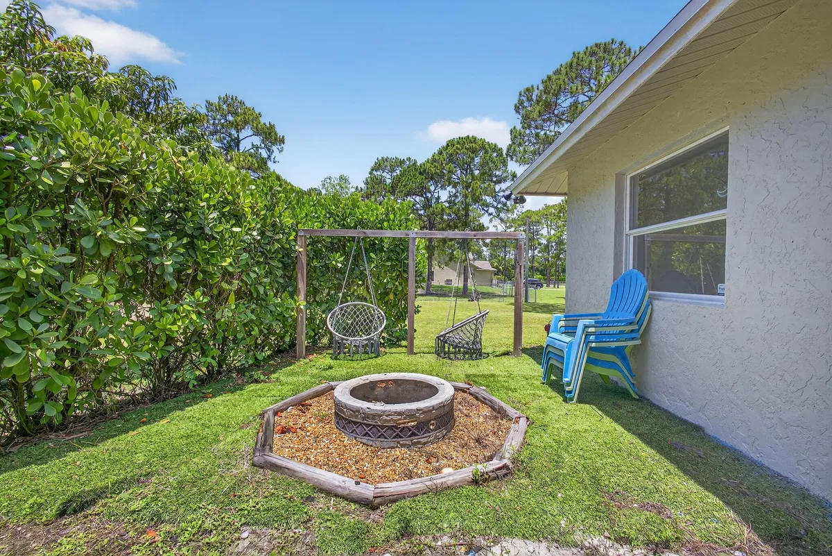 Residence photo 34