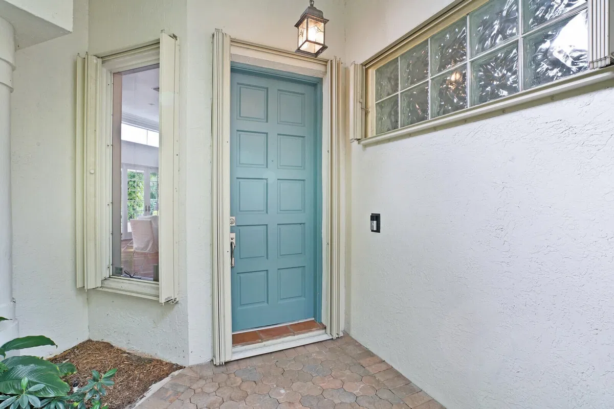 Residence photo 4