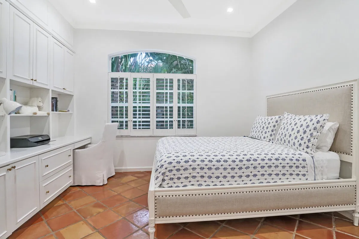 Residence photo 22