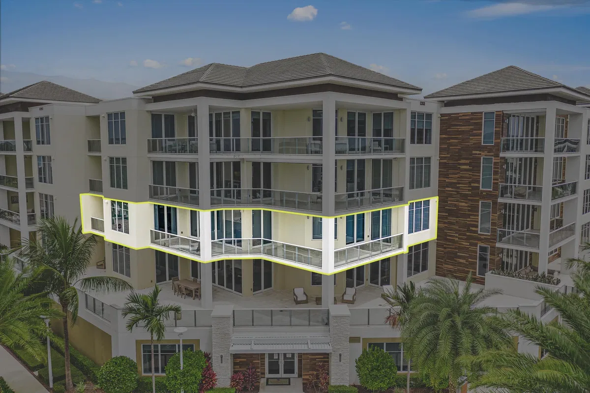 Azure Palm Beach Gardens Unit 303 photo 4