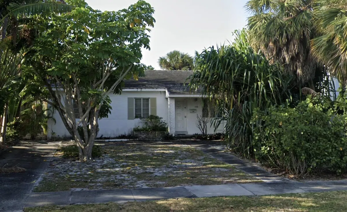SoSo West Palm Beach Residence