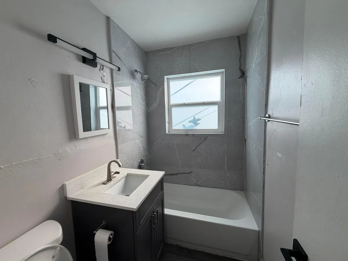 Residence photo 16