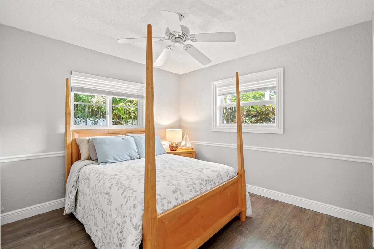 Residence photo 19
