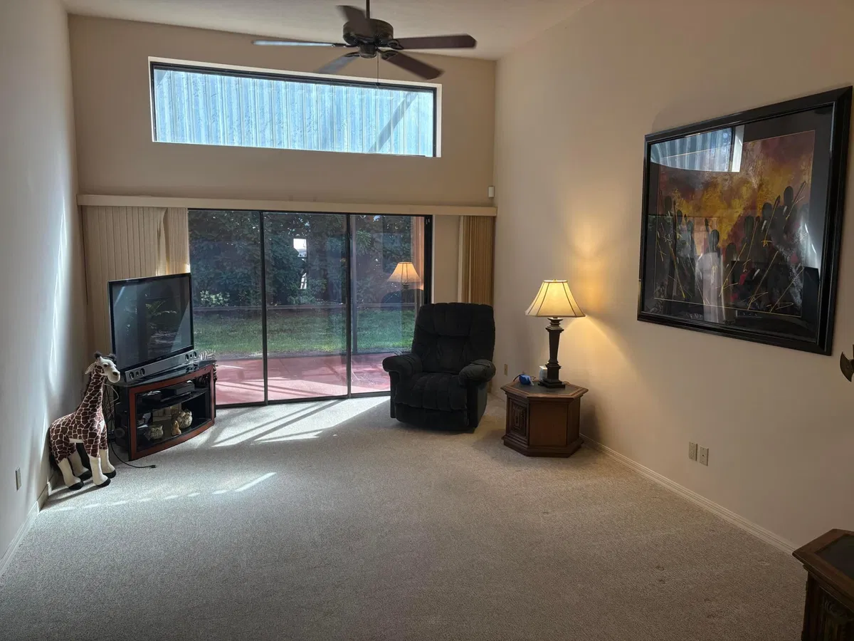 Residence photo 7