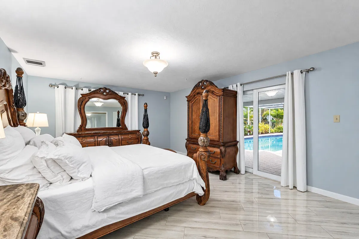 Village of North Palm Beach Residence photo 13