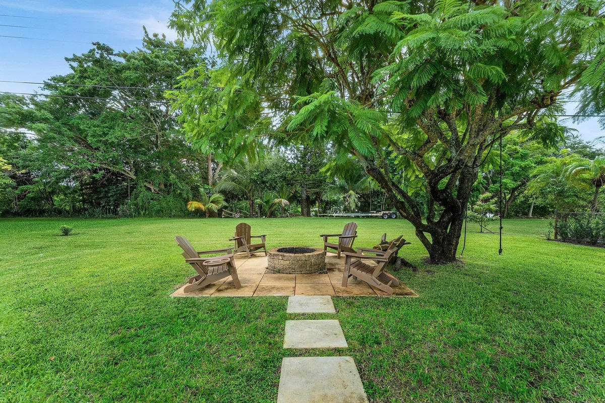 Village of North Palm Beach Residence photo 31