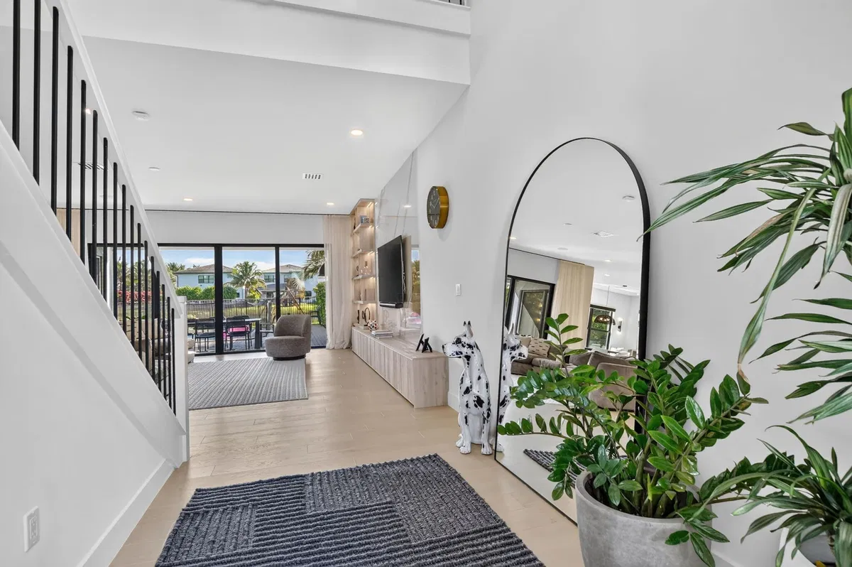 Boca Bridges Residence photo 4