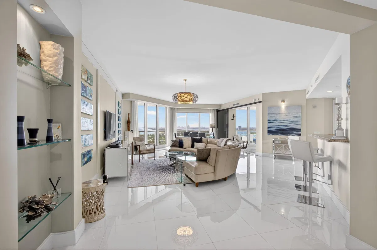 Ritz Carlton Residences Singer Island Unit 2005b photo 13