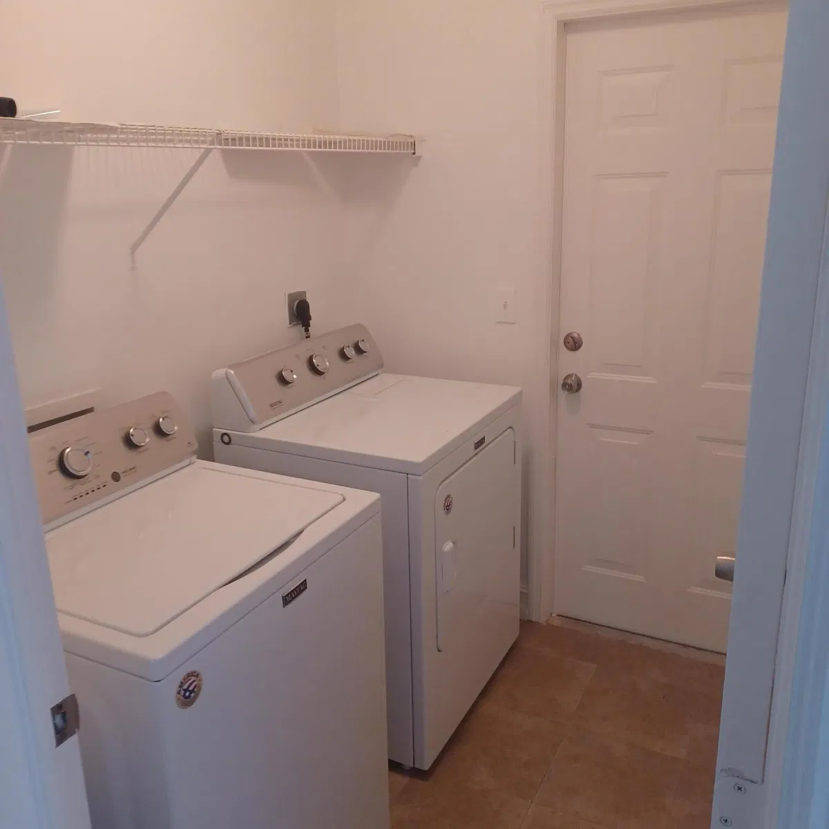 Residence photo 25