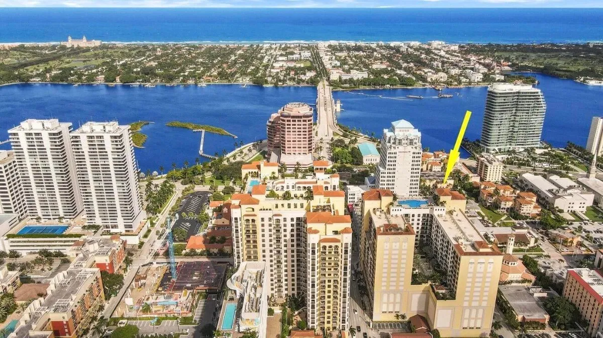 One City Plaza Unit 723 photo 4