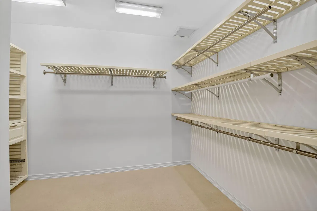 Residence photo 46