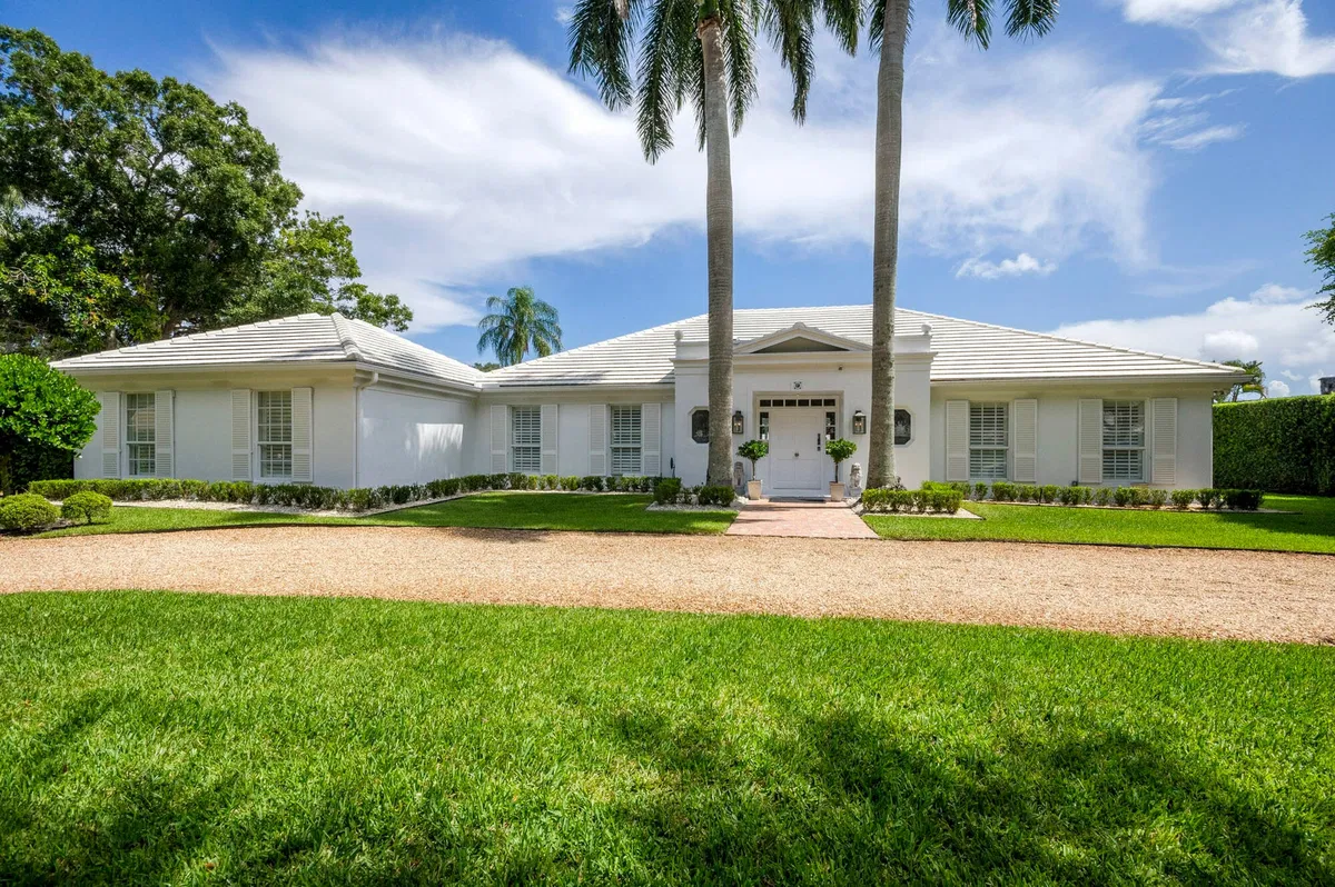 Heritage Oaks Residence