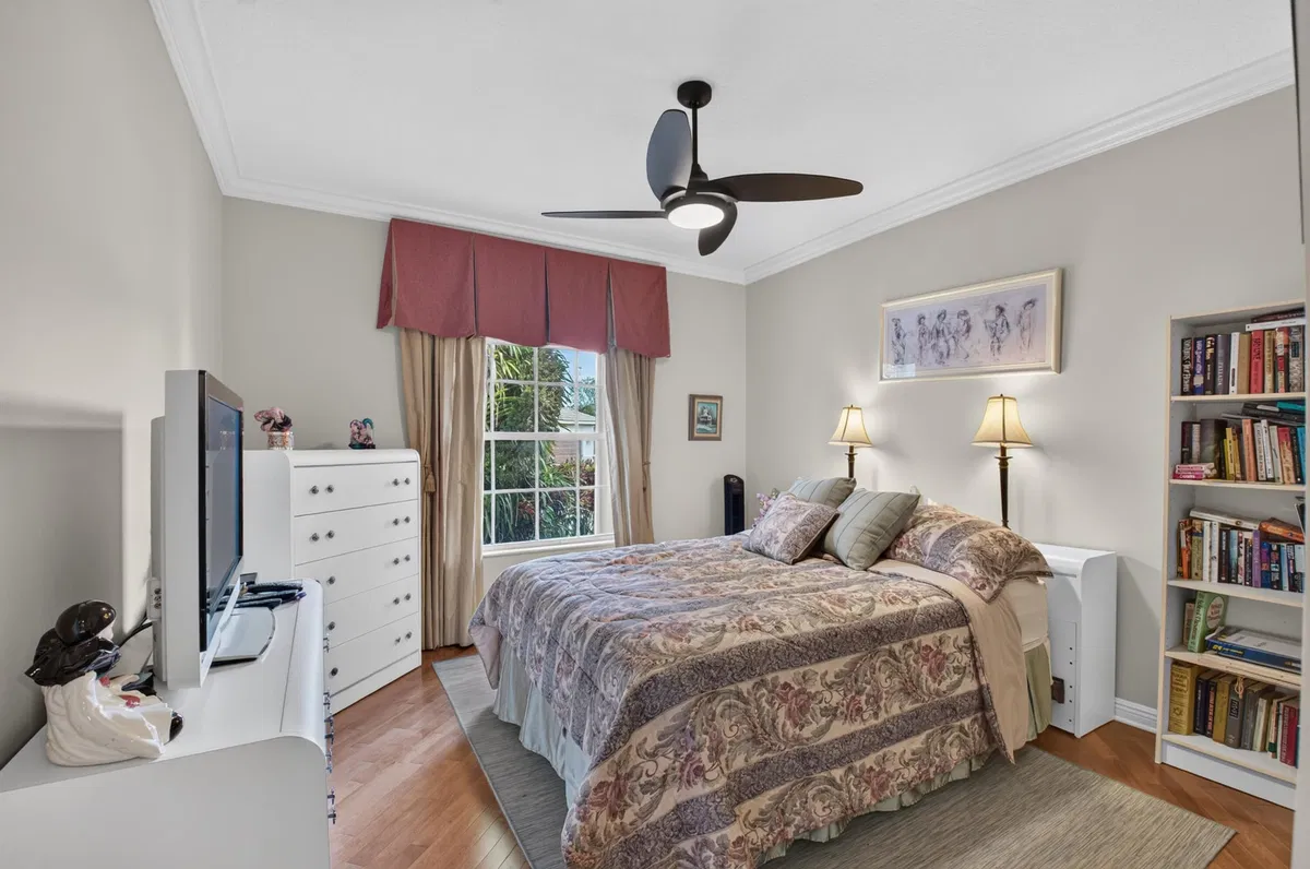 Residence photo 40