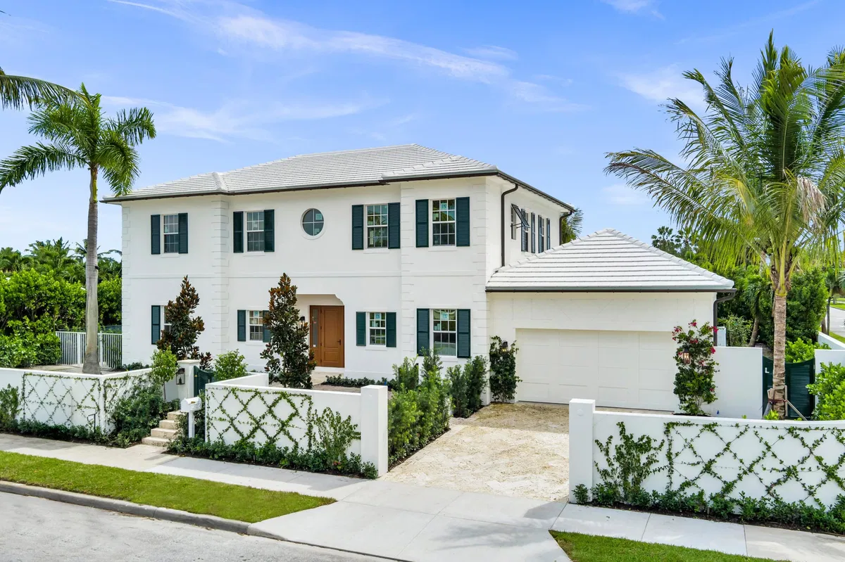 SoSo West Palm Beach Residence