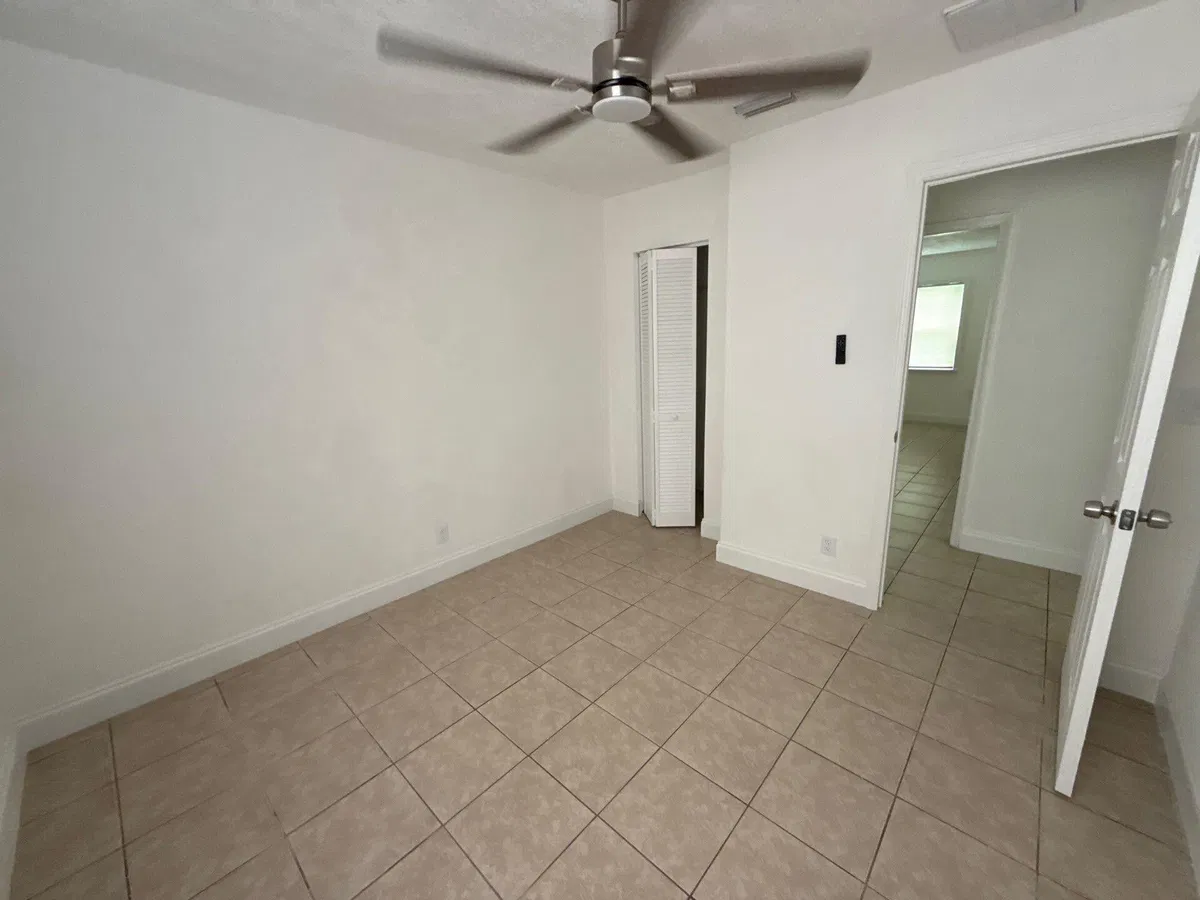 Residence photo 13