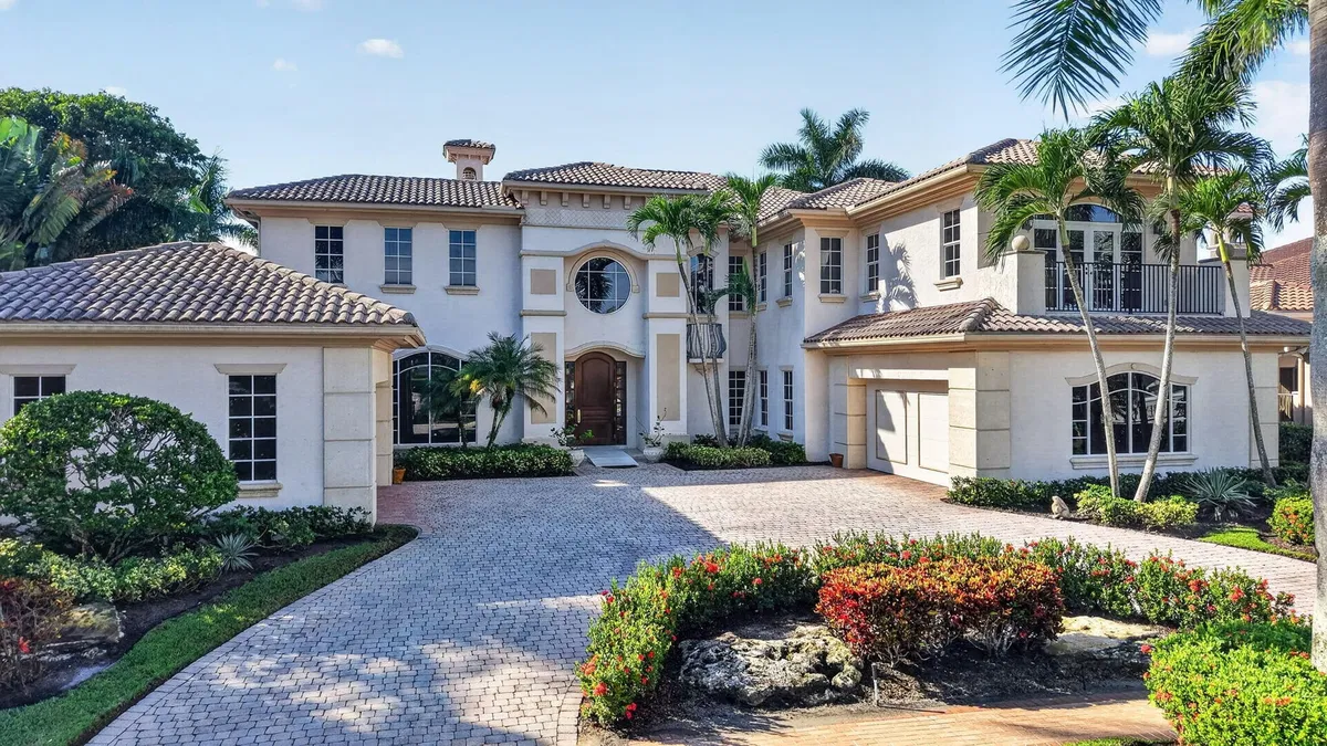 St. Andrews Country Club Residence