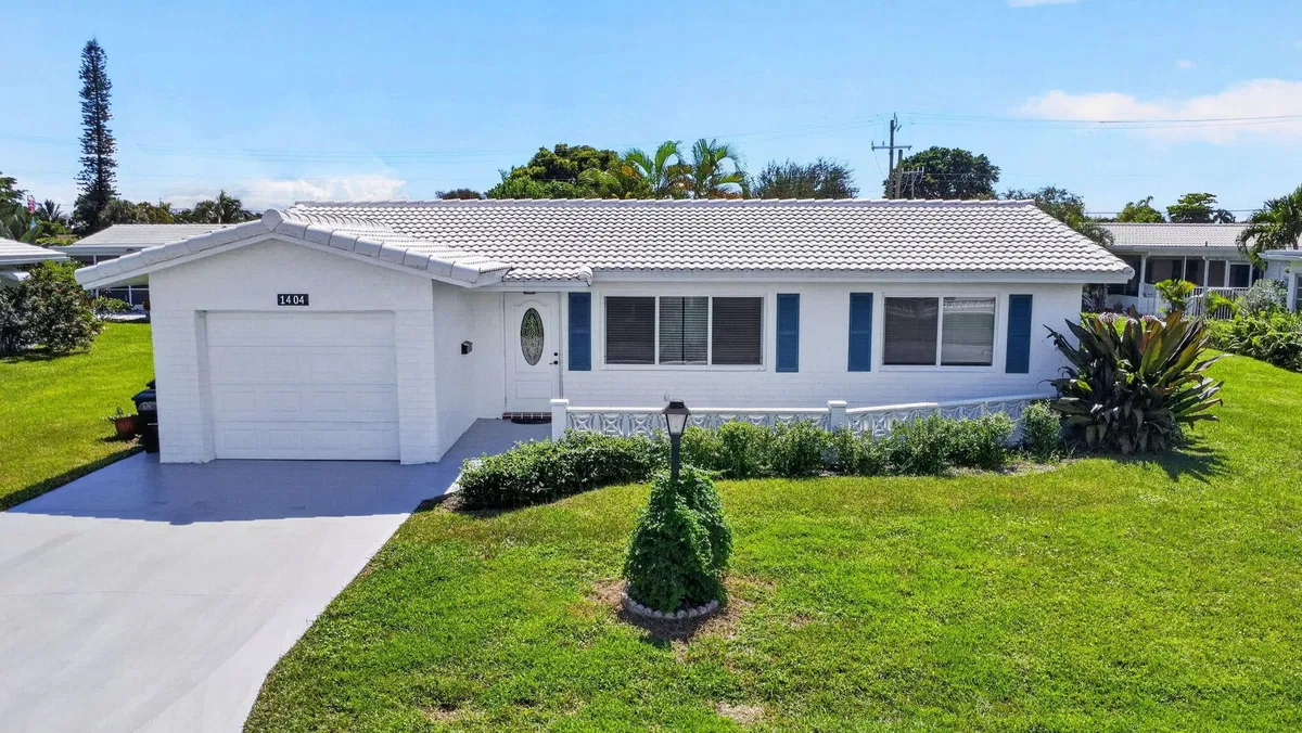 Residence photo 43