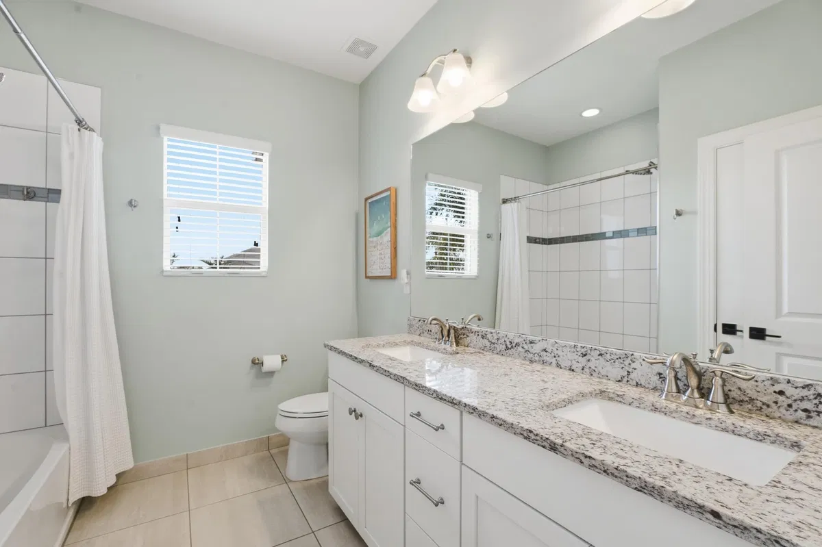 Residence photo 19