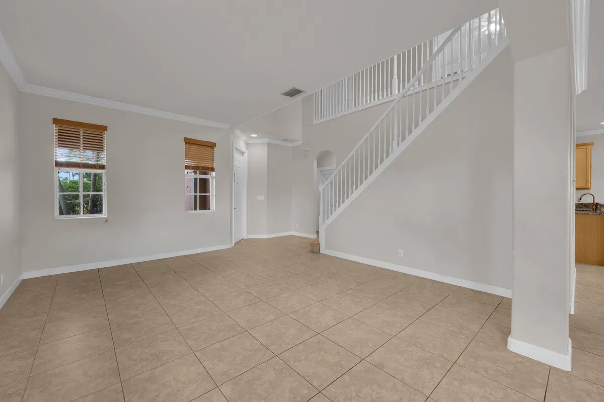 Residence photo 7