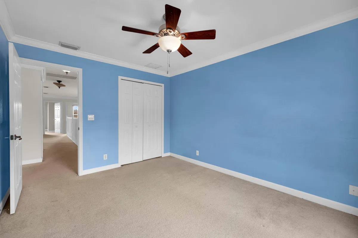 Residence photo 22