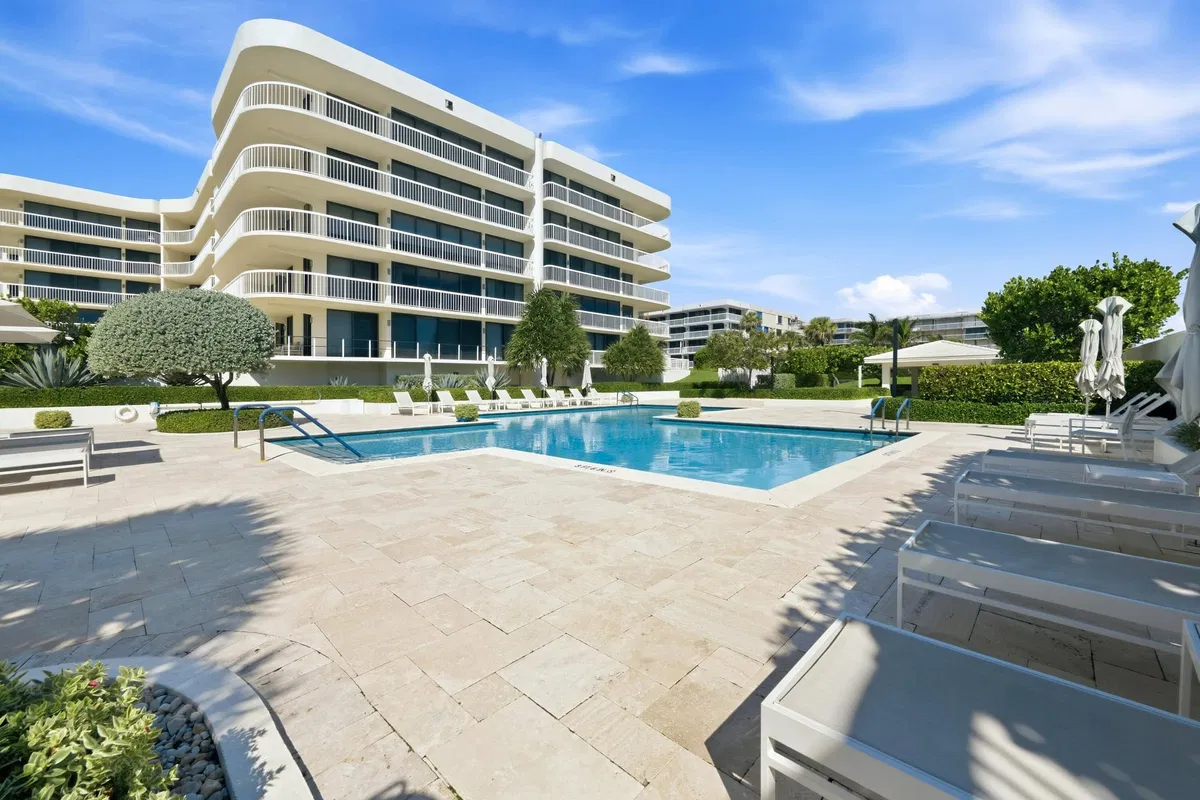 The Meridian Unit 306N photo 25